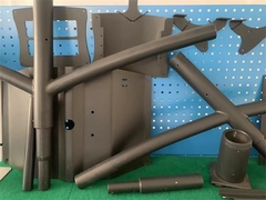 Lampione stradale finito di montaggio